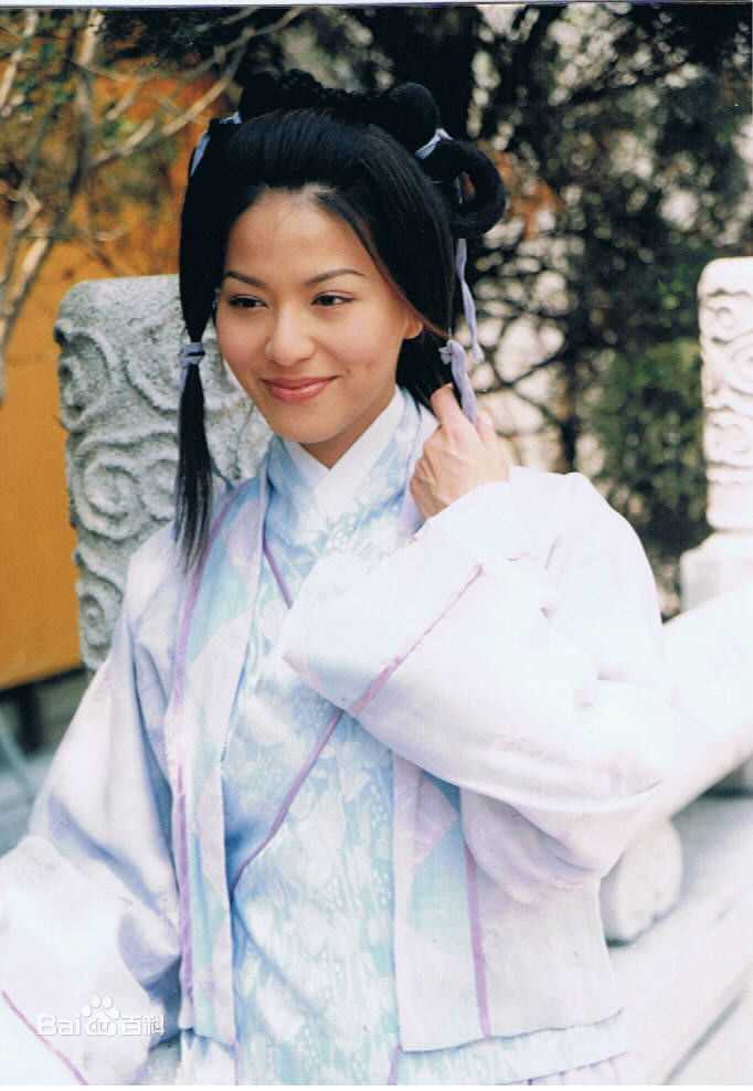 滕丽名(Joyce Tang)2001年《倚天屠龙记》剧照