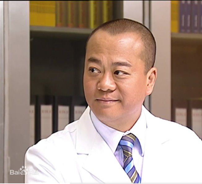 欧阳震华(Bobby Au—Yeung)《法证先锋》最新剧照