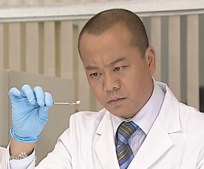 欧阳震华(Bobby Au—Yeung)《法证先锋》最新剧照