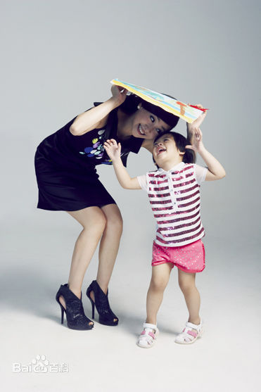 最新翁虹(Ewong ，Yvonne Yung Hung)性感图片