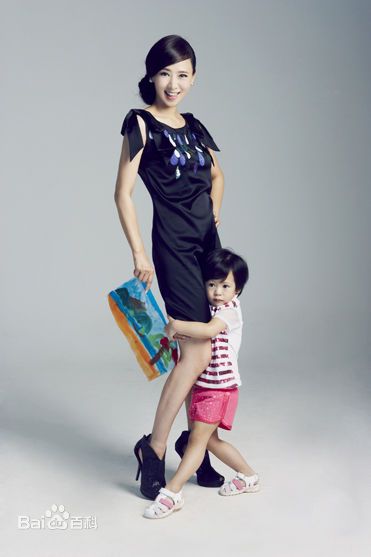 最新翁虹(Ewong ，Yvonne Yung Hung)性感图片