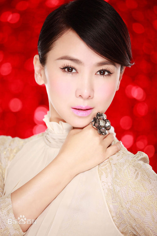 翁虹(Ewong ，Yvonne Yung Hung)逆生长女王图片图集