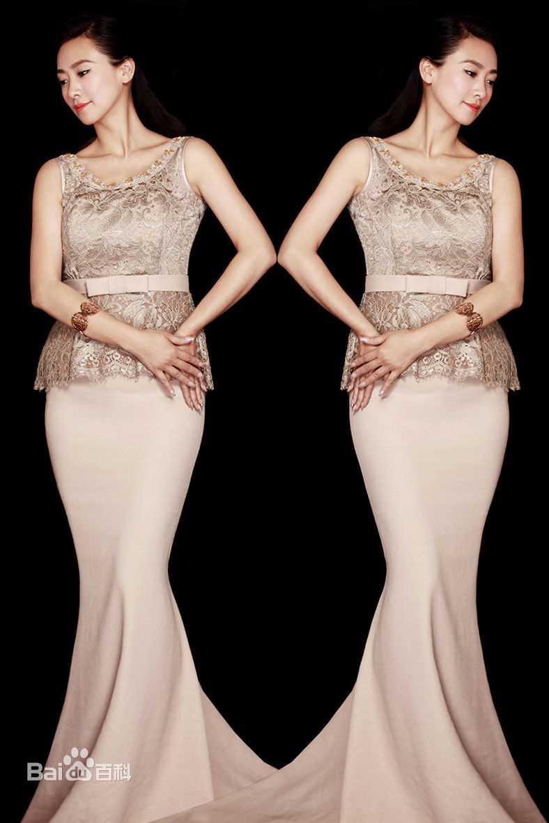 翁虹(Ewong ，Yvonne Yung Hung)逆生长辣妈优雅贵气图册