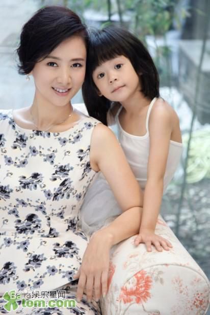 最全翁虹(Ewong ，Yvonne Yung Hung)精彩图册