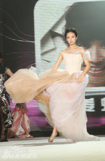 最全翁虹(Ewong ，Yvonne Yung Hung)精彩图册