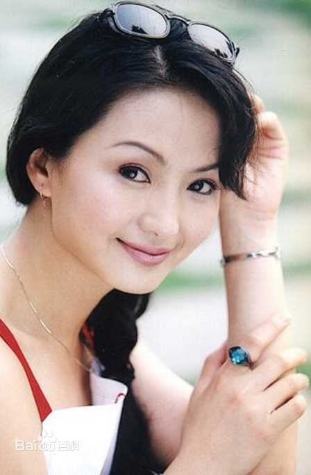 最新刘芳绮性感图片