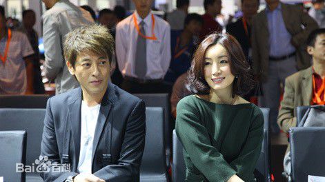 吕颂贤(Jackie Lui)生活照壁纸壁纸