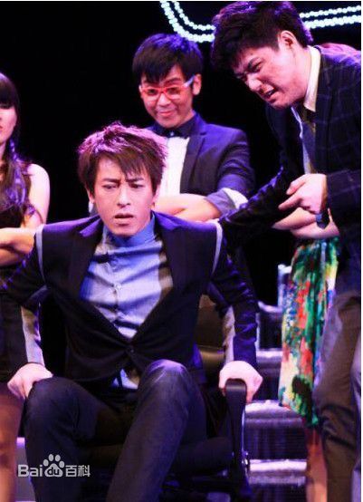 吕颂贤(Jackie Lui)2011年话剧《现代猛士录》精选剧照