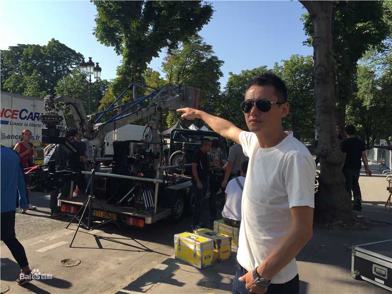 刘国楠拍摄现场和工作图片素颜照相册