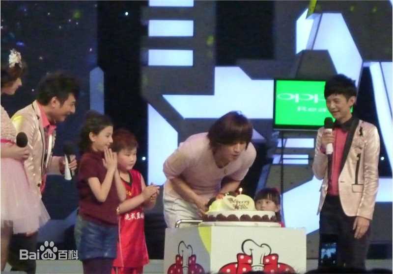 言承旭(Jerry Yan)2010年12月20日录制快乐大本营图册