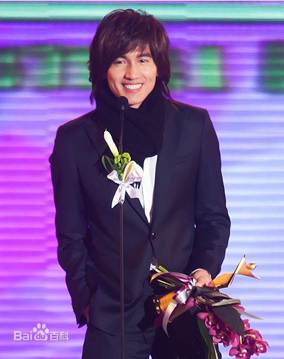 言承旭(Jerry Yan)韩国2011年亚洲模特儿颁奖典礼性感图片图集