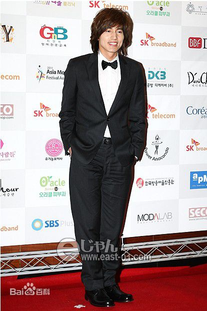 言承旭(Jerry Yan)韩国2011年亚洲模特儿颁奖典礼性感图片图集
