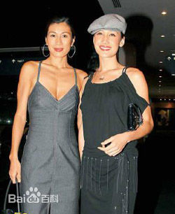 李美琪(Margaret Denise Quigley；Ly M  K （越南文）)麦琪Q的合影前后照片