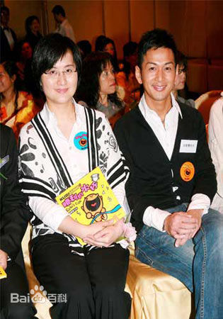 吴家乐(CARLONG)出席活动照素颜照相册