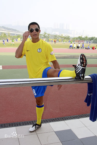 吴家乐(CARLONG)出席活动照素颜照相册