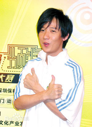 陈庆祥(Tan Kheng Seong)成长中的阿牛图片图集