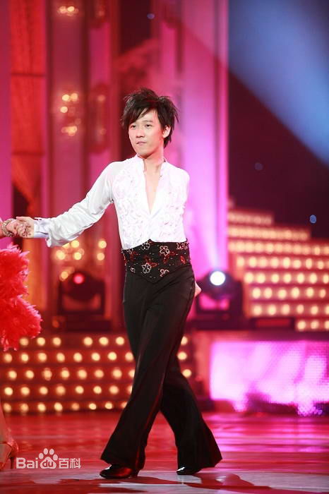 陈庆祥(Tan Kheng Seong)成长中的阿牛图片图集