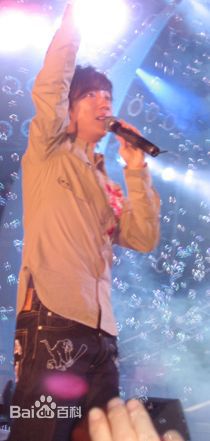 陈庆祥(Tan Kheng Seong)阿牛 演唱会性感图片图集