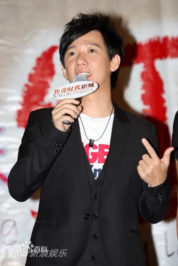 高清陈庆祥(Tan Kheng Seong)在《初恋红豆冰》首映式中的图集