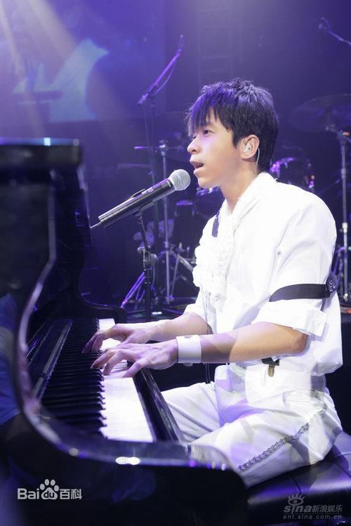 光良（艺名）(Michael Wong)演唱会素颜照相册