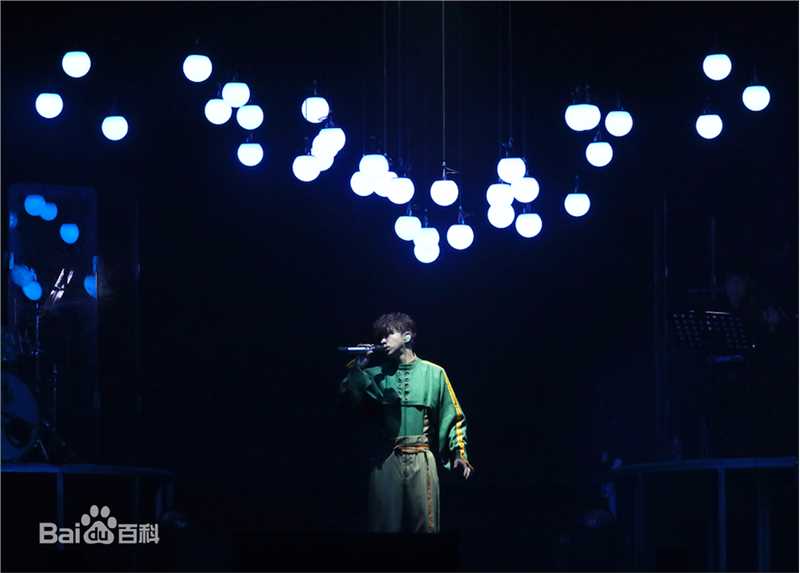 光良（艺名）(Michael Wong)今晚我不孤独演唱会照片前后照片