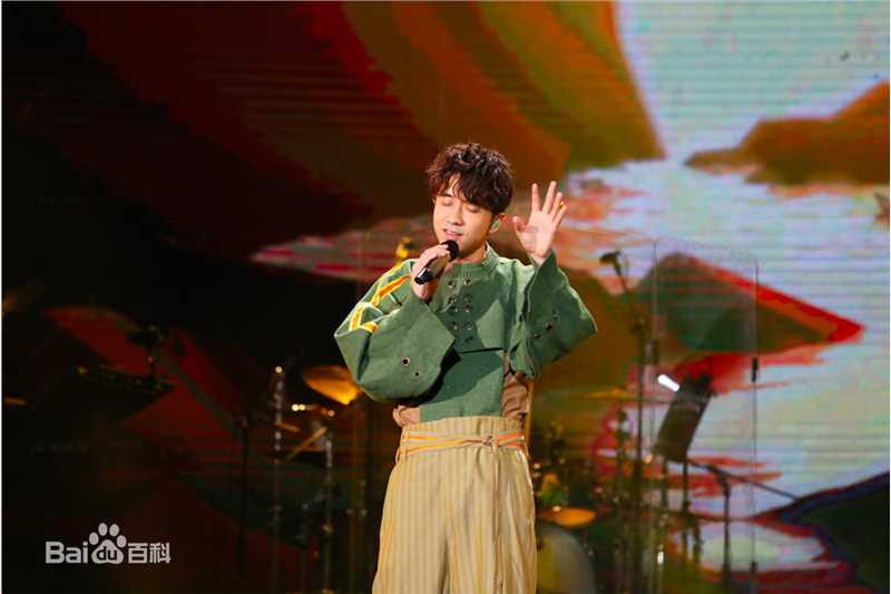 光良（艺名）(Michael Wong)今晚我不孤独演唱会照片前后照片