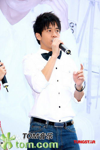 光良（艺名）(Michael Wong)台北签票会性感图片图集