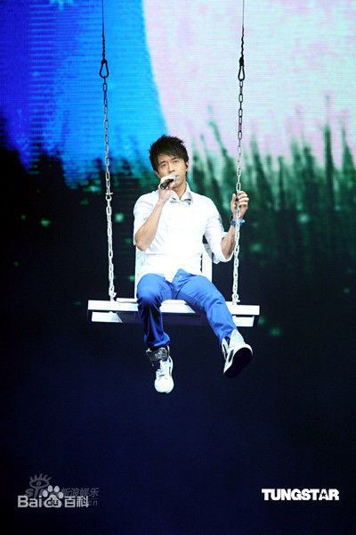 光良（艺名）(Michael Wong)2008年11月15日台北小巨蛋演唱会前后照片