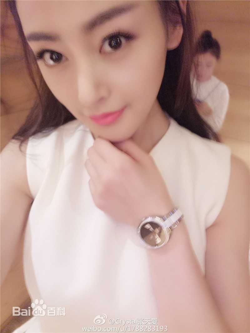 张天爱(Crystal)微博生活照素颜照相册