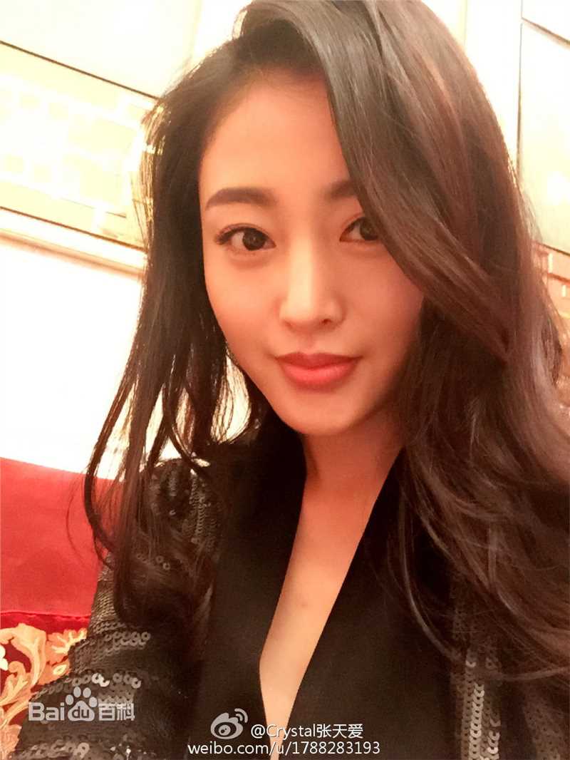 张天爱(Crystal)微博生活照素颜照相册