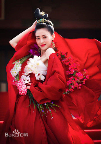 张天爱(Crystal)在《太子妃升职记》张芃芃中的