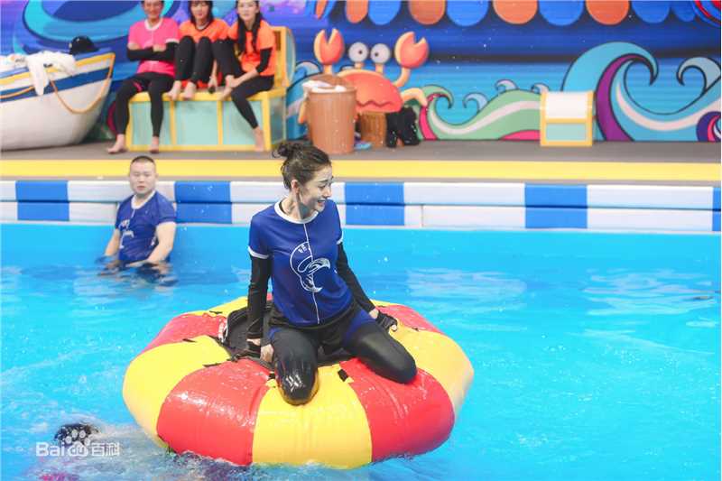 张天爱(Crystal)综艺节目前后照片