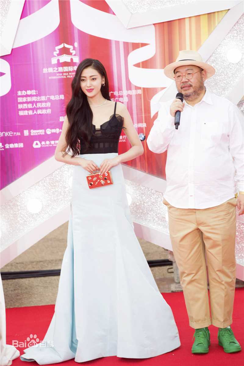 张天爱(Crystal)2016年颁奖红毯图册