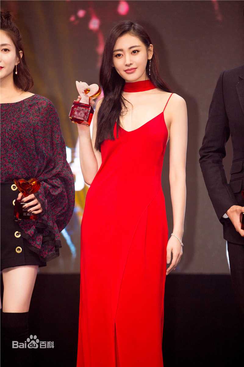 张天爱(Crystal)2016年颁奖红毯图册