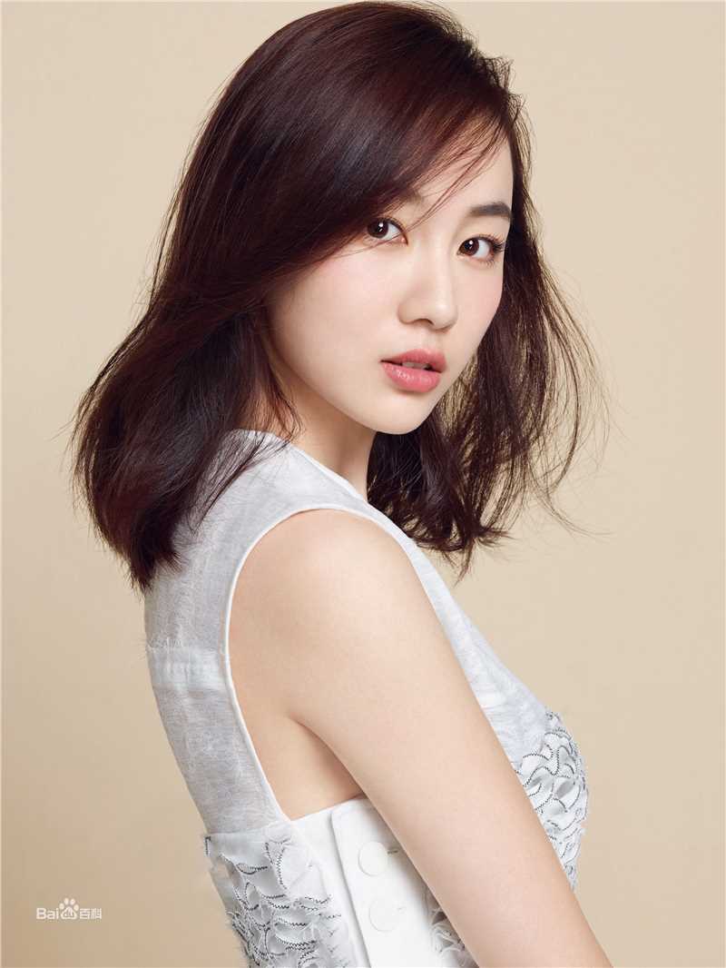 最新夏恩性感图片