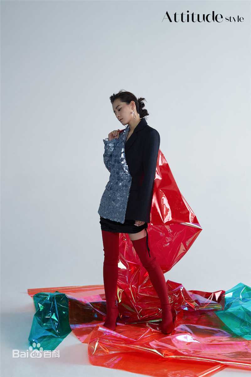 柴碧云(Biyun Chai) Attitude style生活照相册