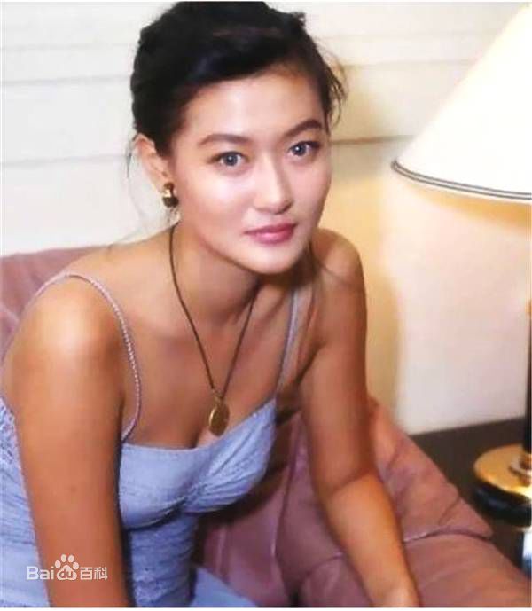 最新陈宝莲(Pauline Chan)壁纸