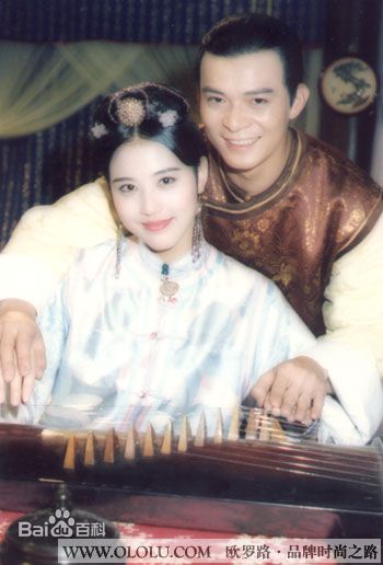 周海媚(Kathy CHAU)早年