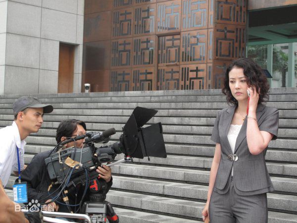 周海媚(Kathy CHAU)早年