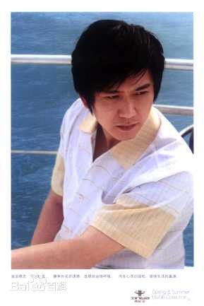 最新温兆伦(Deric Wan)壁纸