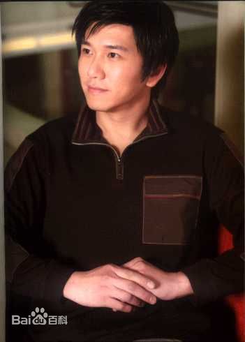 最新温兆伦(Deric Wan)壁纸