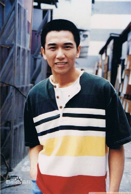 温兆伦(Deric Wan)90-95年 前后照片