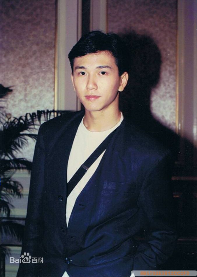 温兆伦(Deric Wan)90-95年 前后照片