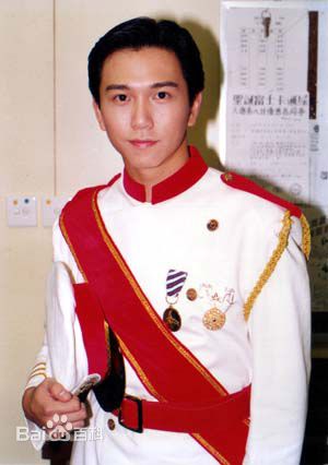 温兆伦(Deric Wan)90-95年 前后照片