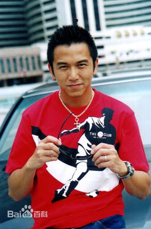 温兆伦(Deric Wan)01-06年 前后照片