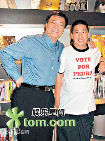 廖伟雄生活照图册