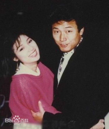 戚美珍(Jaime Chik Mei Chun)夫妻合照图册