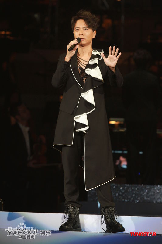 李克勤(Hacken Lee)相册素颜照相册