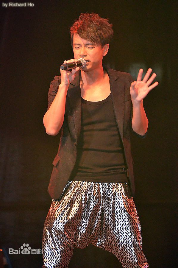 李克勤(Hacken Lee)相册性感图片图集