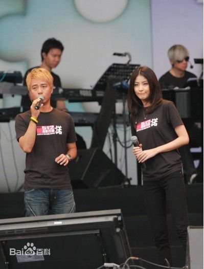 李克勤(Hacken Lee)2008年512关爱行动壁纸壁纸